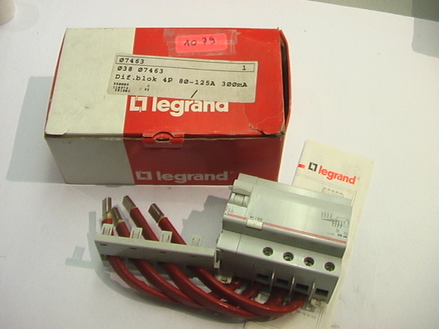 Legrand , 07463 ,  