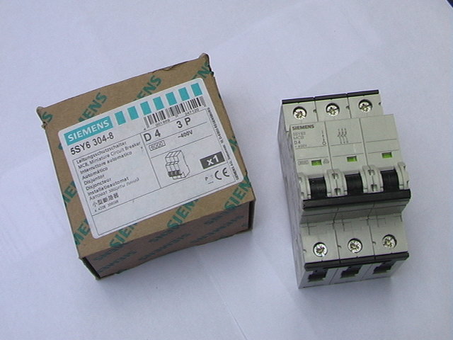 Siemens , 5SY6-304-8 ,   